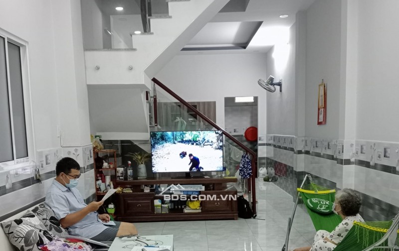 VỊ TRÍ ĐẸP - 4 TẦNG - NGAY LÊ VĂN QUỚI - SÁT TÂN PHÚ - CHỈ HƠN 4 TỶ XÍU